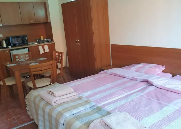 Rositsa 28 Апартаменты *